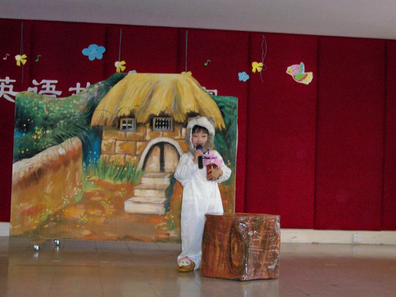 幼儿英语故事大赛--加美学校新闻