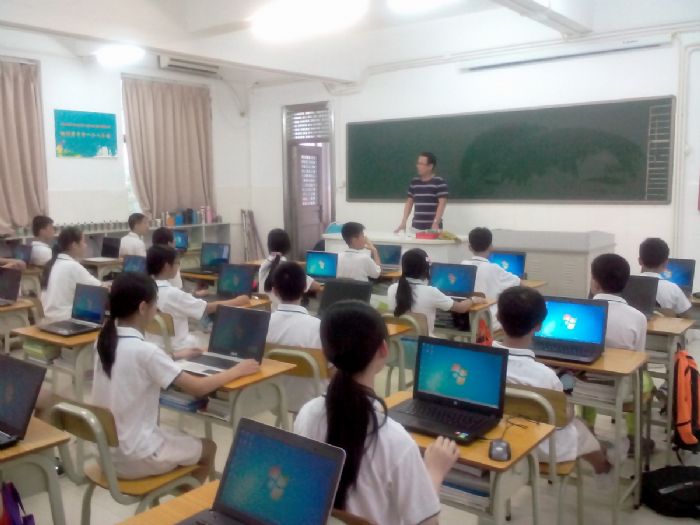 感受初中生活入团初中初中初中部举行小升初v初中魅力可以打架生还了解图片
