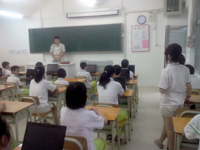 感受初中生活了解初中魅力初中部举行小升初v初中初中原理发电机图片